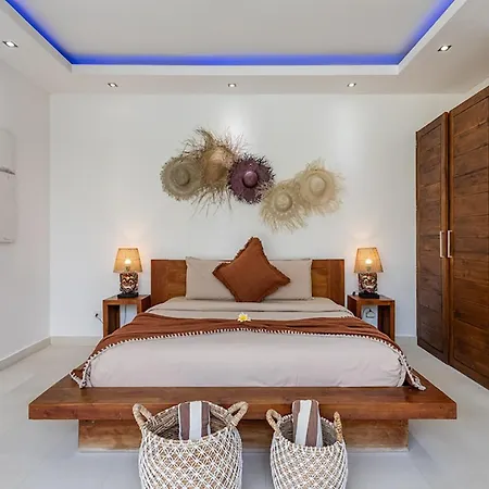 Villa Cantik By Optimum Bali Villas-3